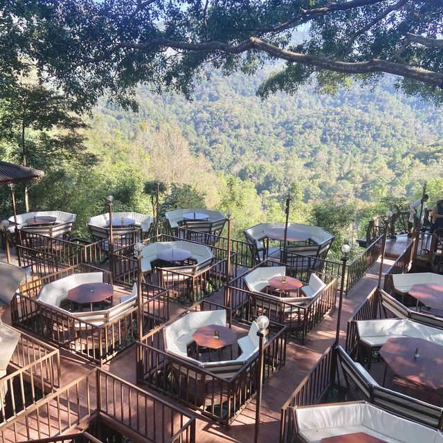 The Giant Chiangmai