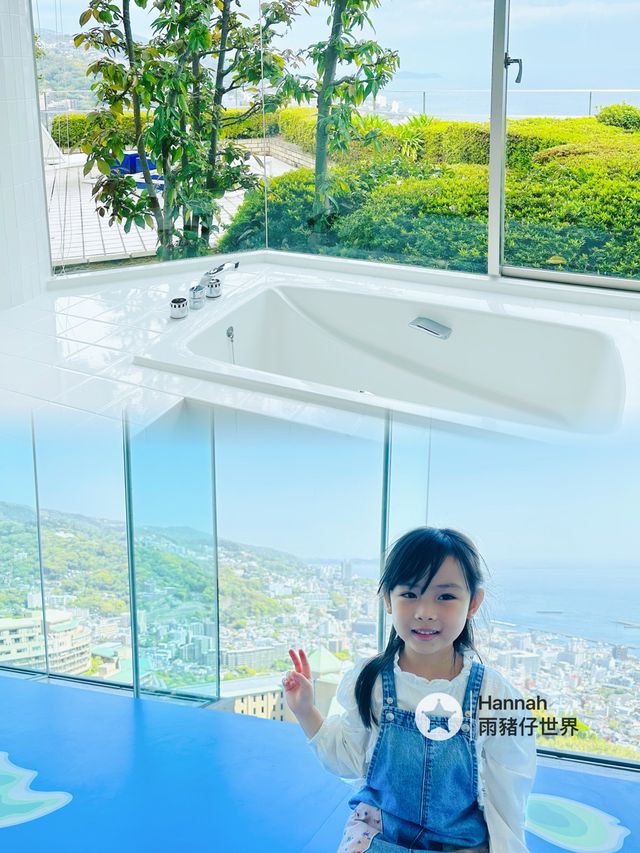 酒店可以睇煙花同玩沙