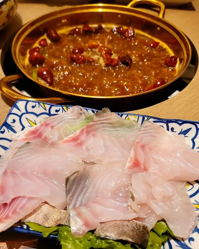 銅鑼灣得奬四川菜😋必吃青椒清香桂花魚