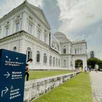 Explore 700 years of Singapore History