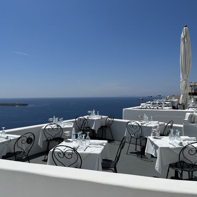 坐擁無敵海景的Santorini 洞穴酒店