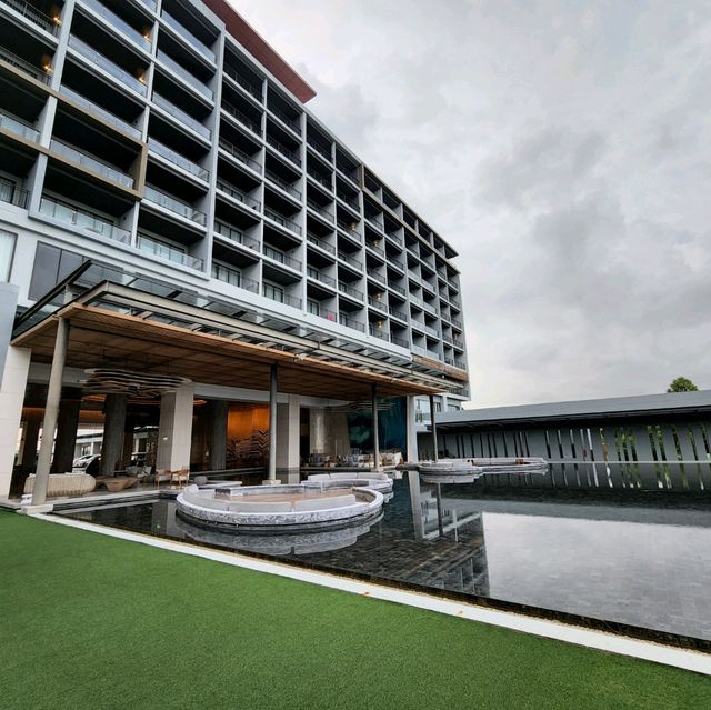 รีวิว โรงแรม Renaissance Pattaya Resort & Spa 
