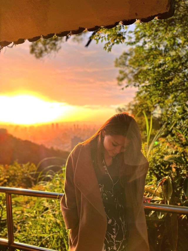Beautiful Sunset from Elephant Mountain