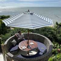 The Lunar Beach House วิวสวยหลักล้าน