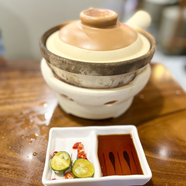 驚喜醬香椰子雞鍋