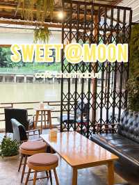 sweet @moon 🌙