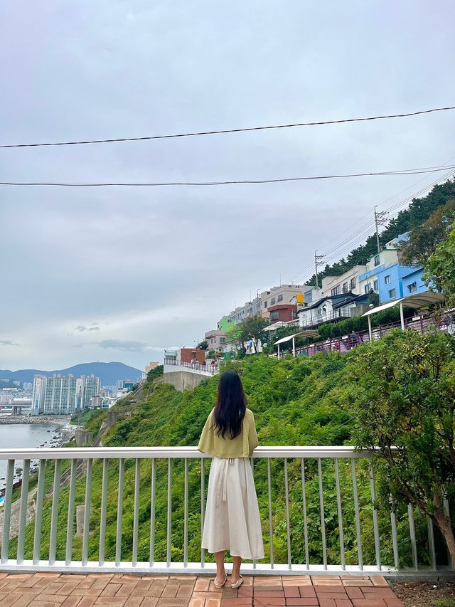 흰여울해안터널에서 인생사진 남기고 왔어요