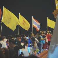 งานวัดภูเขาทอง  งานวัดกลางกรุง สุดคลาสสิค