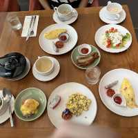 โรงแรมหรรษา (Hansar hotel)