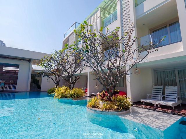 ที่พักใจกลางเมืองหัวหิน พร้อมอ่าง jacuzzi ในห้อง