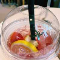 ชีวิตชีวา คาเฟ่สวยๆ ที่นิมมานซอย 7