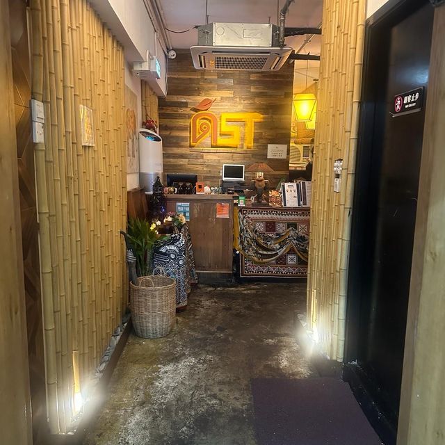 原隻小菠蘿內放了雪芭