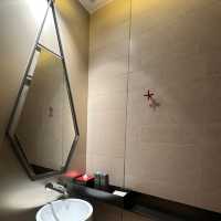 Swissotel Singapore Creste Suite Room