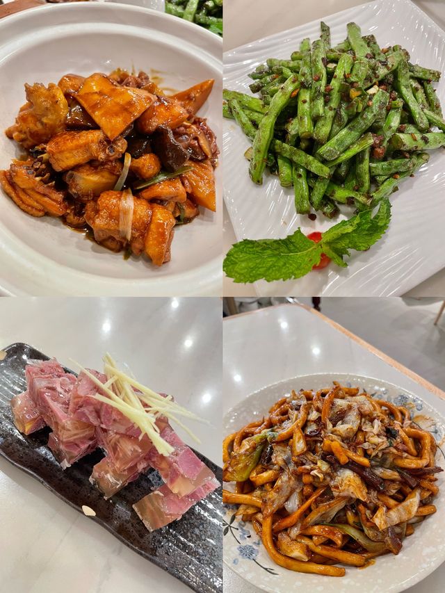  京式特色北京烤鴨雙親節