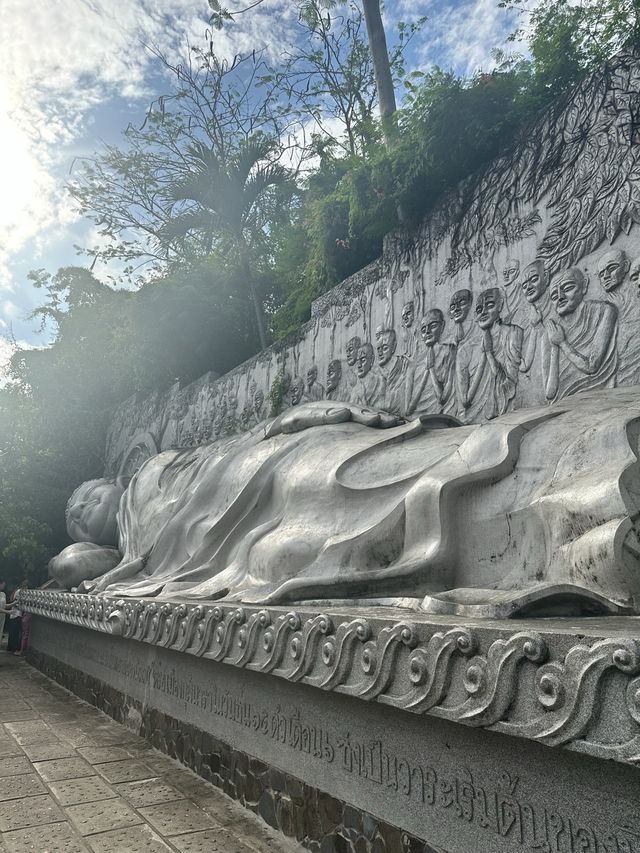 엄청 큰 불상을 만날 수 있는 롱선사 🙏🏻