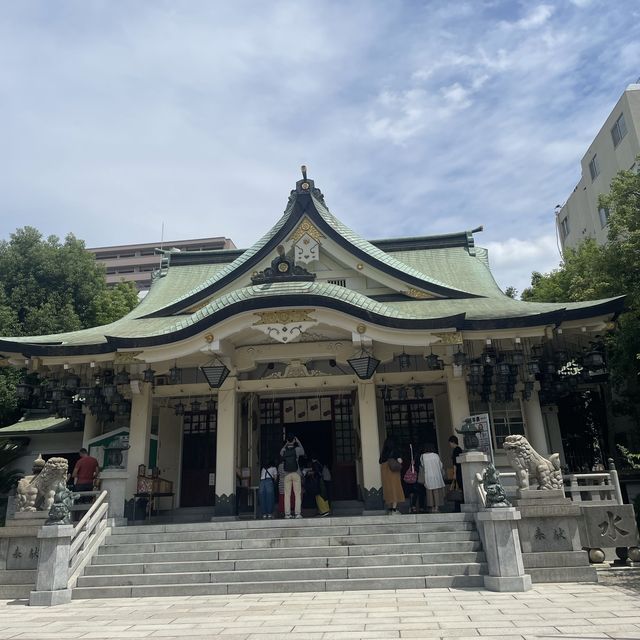 รีวิว - Namba Yasaka Shrine ศาลเจ้ากลางเมือง Osaka