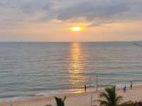 โรงแรม Renaissance Pattaya Resort & Spa 