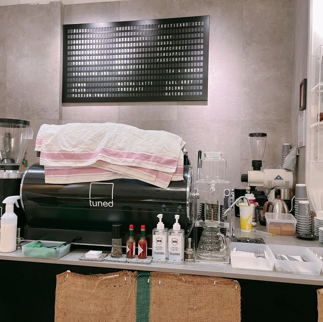 「Tuned Coffee & Roastery」旺角：舒適環境，優質精緻美食