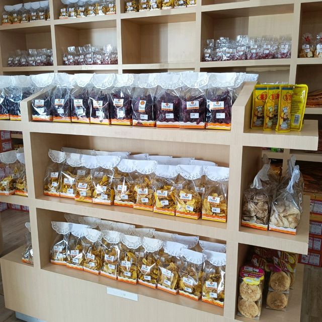 แวะซื้อของฝากที่ Homemadeปตท.ป่า ชิง จะนะ 
