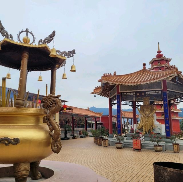 430 Steps & Ten Thousand Buddhas Later 💥🤩