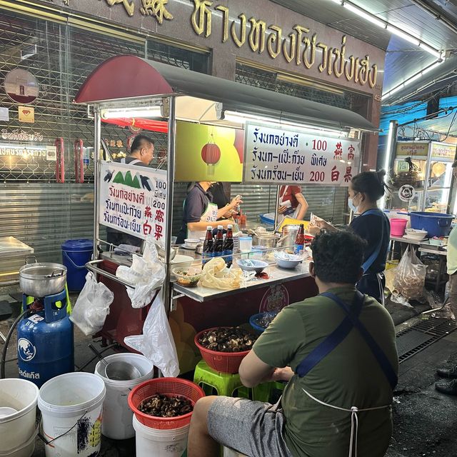 曼谷唐人街夜市燕窩專門店
