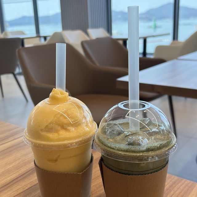 선유도 바다가 보이는 뷰 예쁜 카페