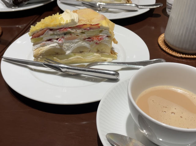 超人気ケーキ店HARBSハーブス
