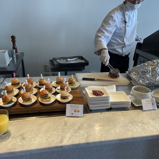 ゆいんちホテルのランチ『サンピア』