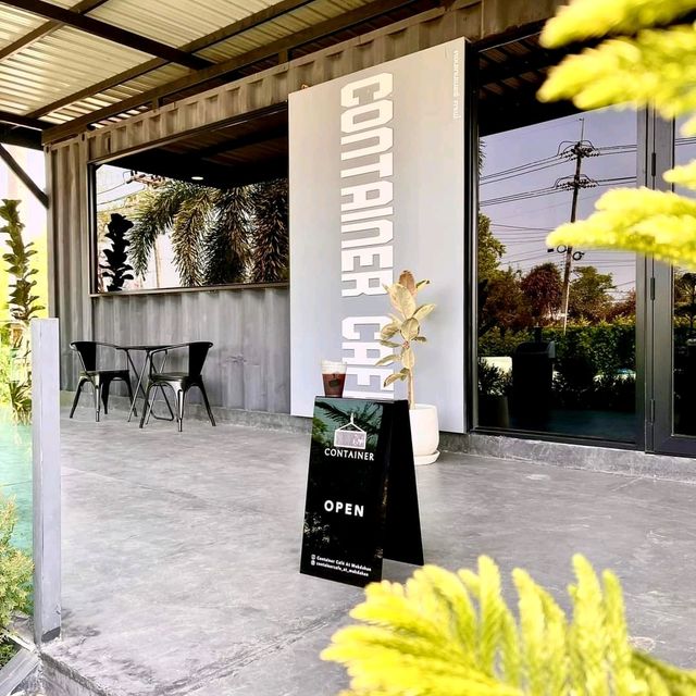 Container Cafe'