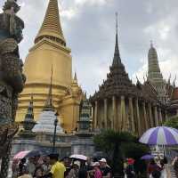 タイ旅行　一度は王宮を訪れてみよう