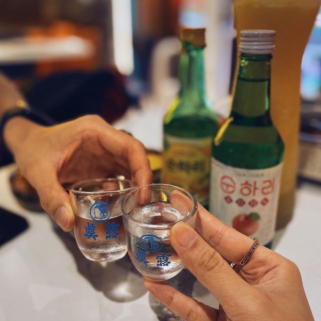 🌟份量超巨大熱炒海鮮鍋 · 一次過食盡多款特色韓食 🌟 