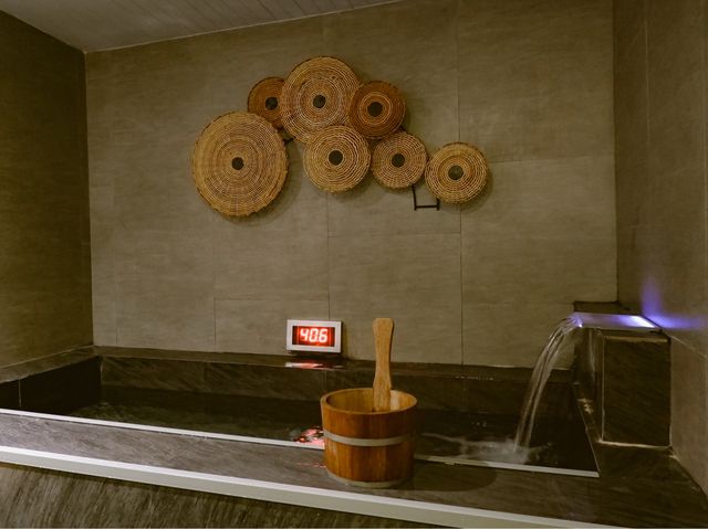 ไปมาแล้วประทับใจมากกก~~ Holiday Inn