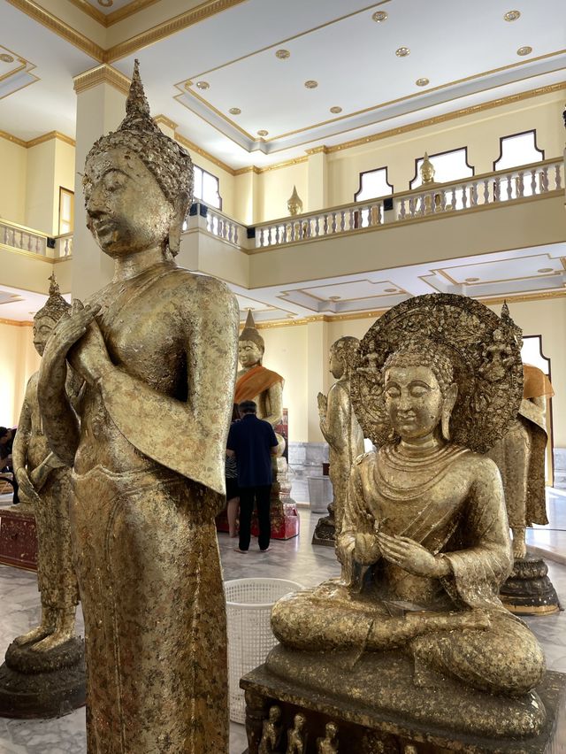 วัดโสธรวรารามวรวิหาร 