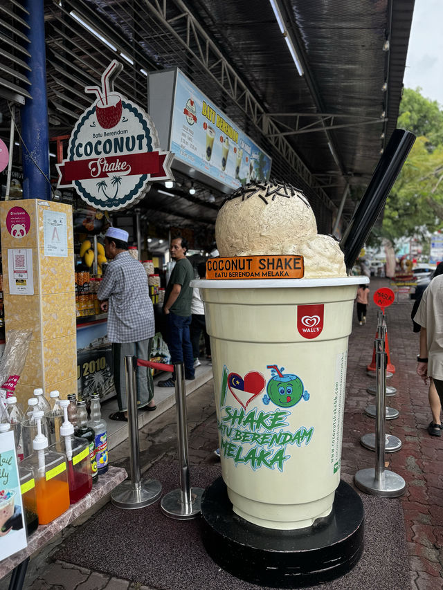 Another Must-Try coconut shake in Melaka!