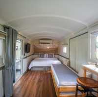 นอนบ้านตากอากาศบนรถไฟวิวภูเขาบรรยากาศเงียบสงบ