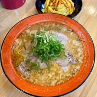 【大阪・福島】醤油or味噌ラーメンにサービスオムチャーハン「ラーメン食堂オムたす」