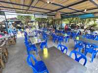 “ริมเขื่อนซีฟู้ด” ร้านอาหารทะเลเจ้าเก่าปากน้ำ