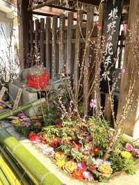 【京都観光】願い事がひとつ叶う｢ナデ牛｣のいる北野天満宮へ🌸