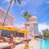 🇹🇭 Must visit Phuket Beach Club + Popcorn Cocktail 🍿
