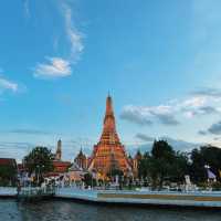 1 วันกับถนนพระอาทิตย์