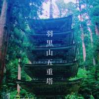 【国宝】約600年前に創建された羽黒山五重塔