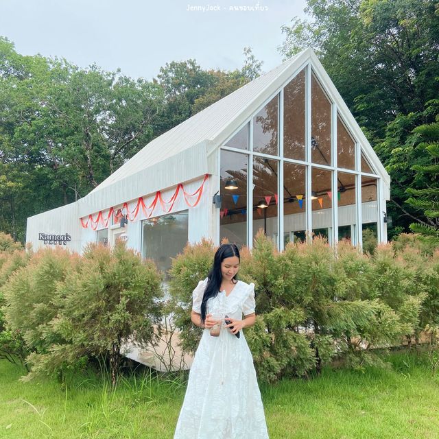 คาเฟ่เกาะช้างเลี้ยวซ้าย Kamon bakes Koh Chang🇹🇭🏝️