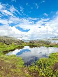 🇨🇳 Mirroring the Sky: Discovering Red Lake's Serene Waters in Kangding