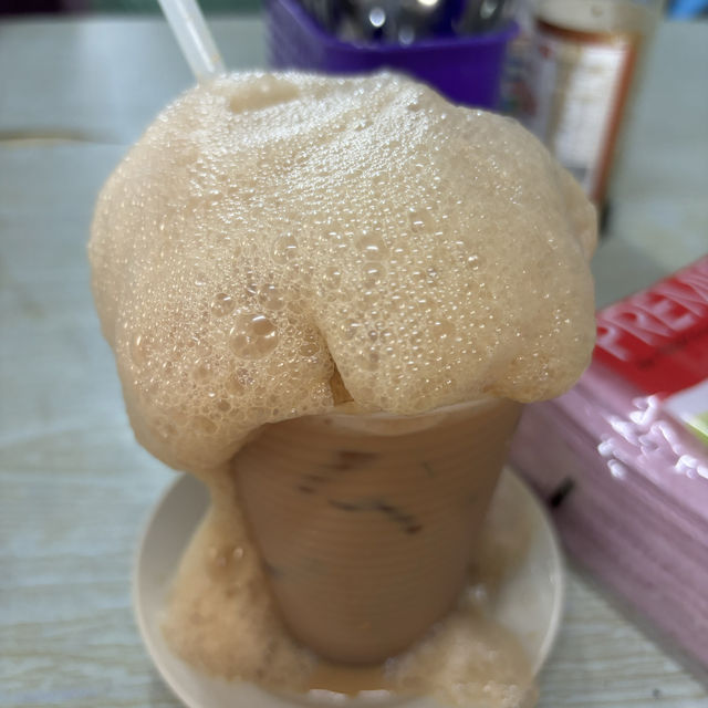 the best teh tarik ais in town!