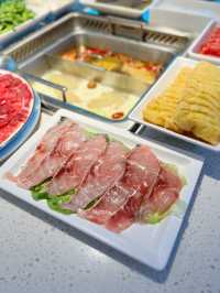 「野妹經典火鍋」新鮮食材，超市型火鍋店