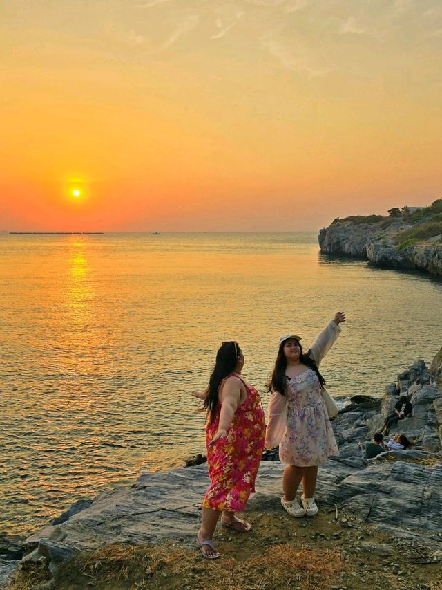 จุดชมวิว ช่องอิสริยาภรณ์ เกาะสีชัง 