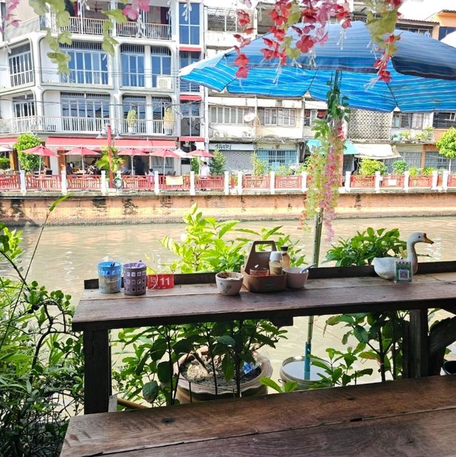 เจ๊เอ็งเป็ดพะโล้