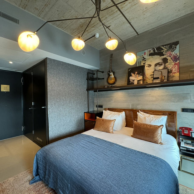 アムステルダムの音楽とアートに浸る、唯一無二の隠れ家 Sir Adam Hotel