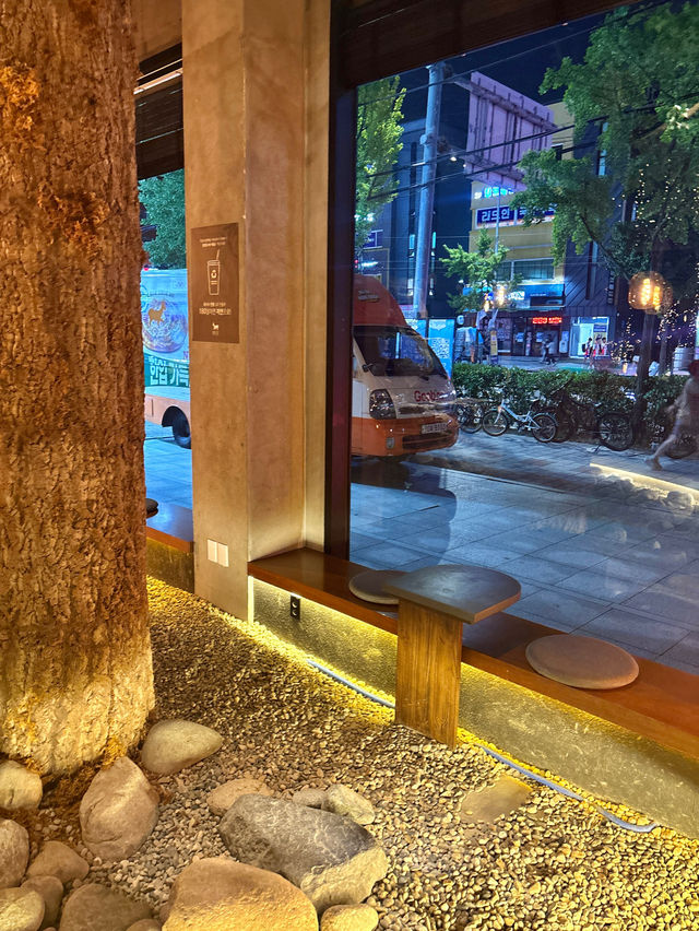 분위기 좋은 동화마을 감성 카페 어나더사이드🌳✨