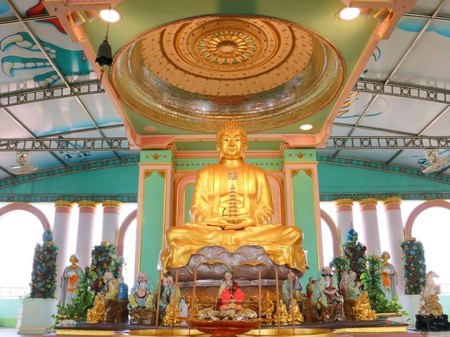 เที่ยวสายมูที่บ้านสุขาวดี
